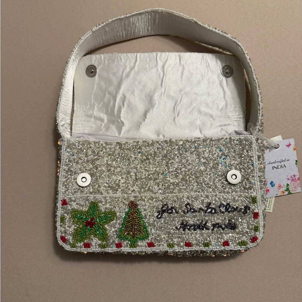Handcrafted in India Beaded Bag Santa, Gifts, Christmas Tree - Picture 3 of 7